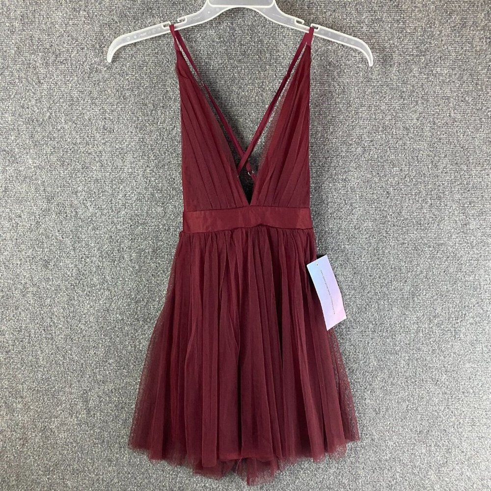 Luxxel Dress Medium Girls NWT Red Fit & Flare 100% Polyester